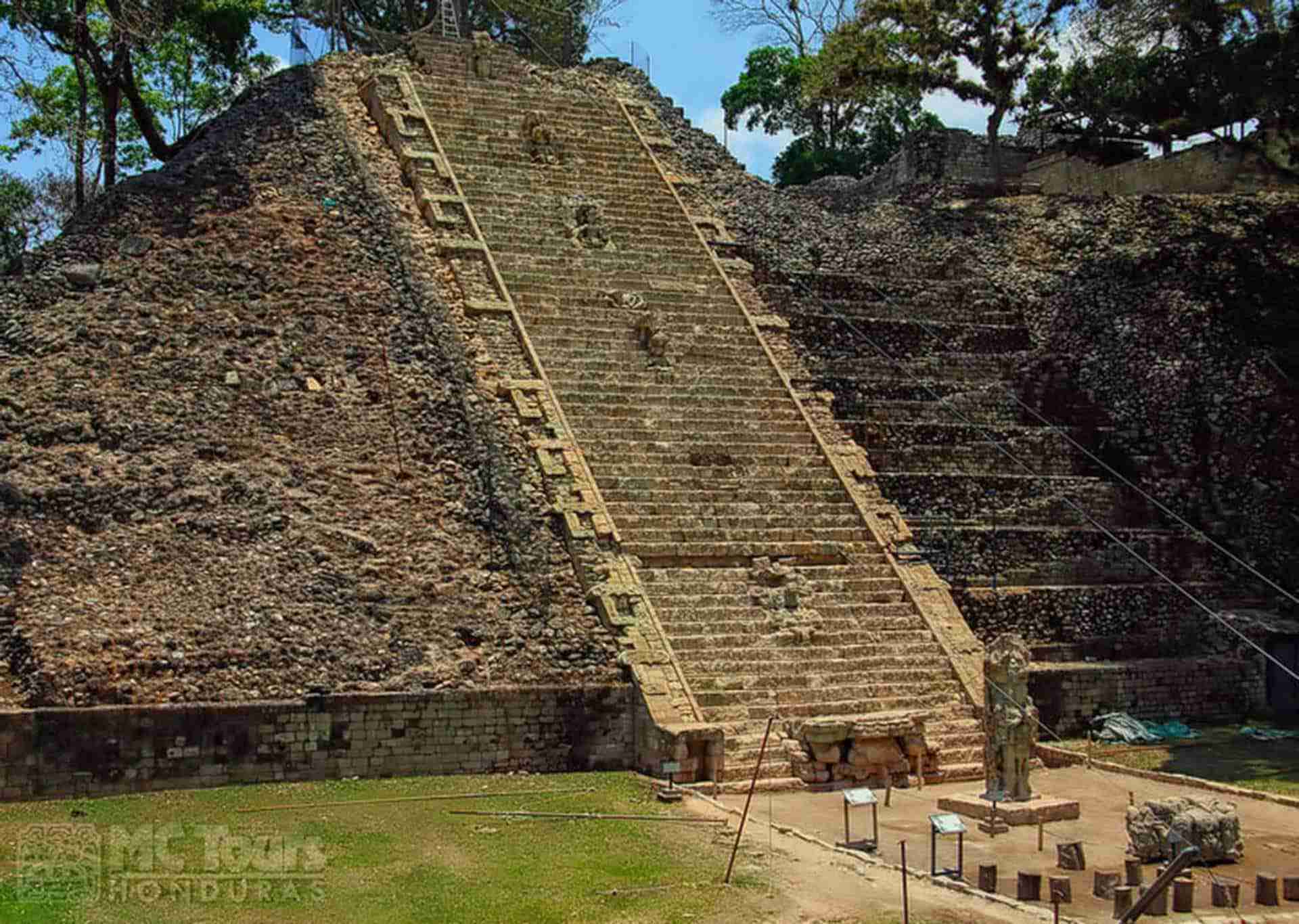 Hieroglyphic Stairway