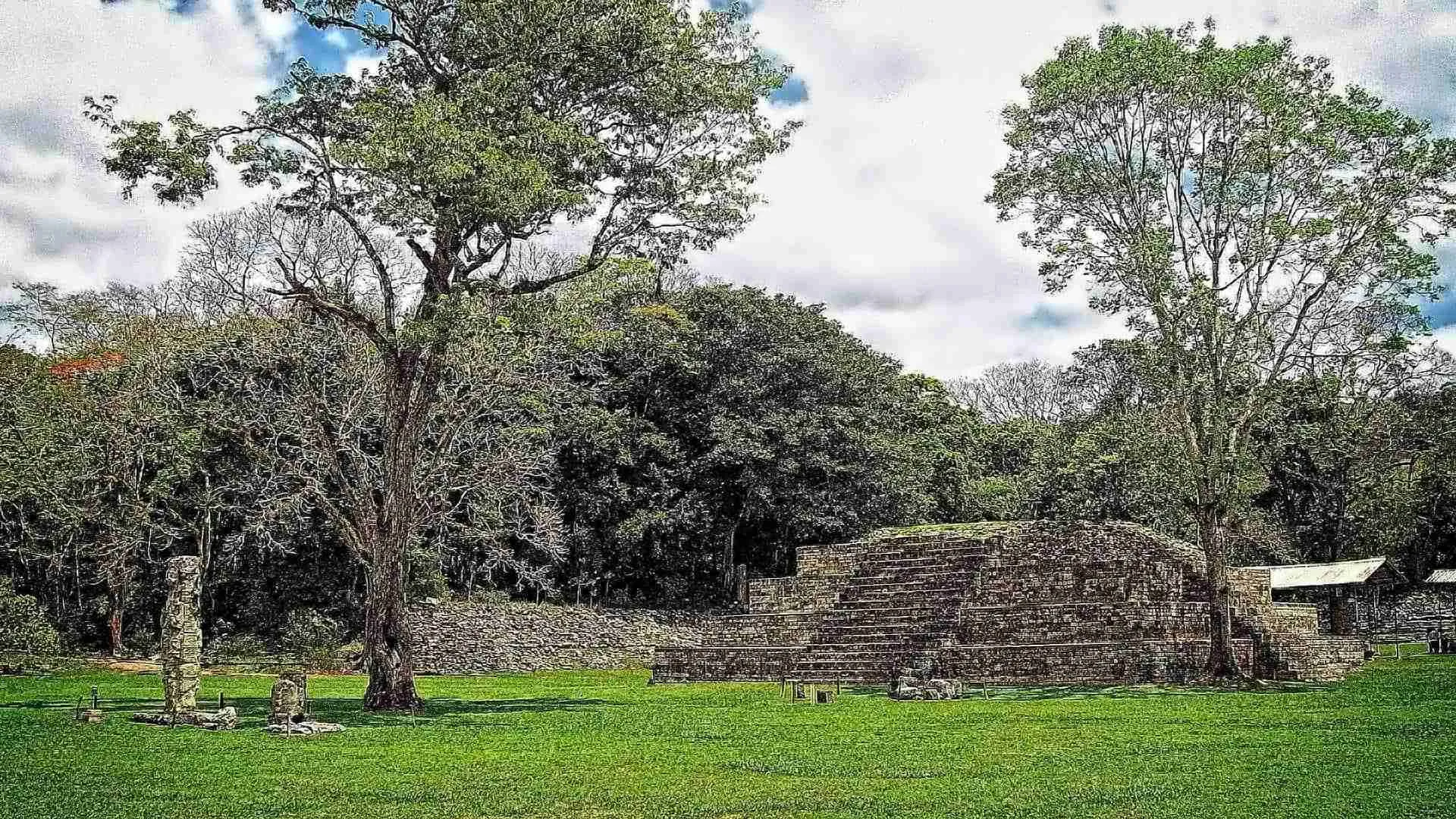 Temple 4 - Copan